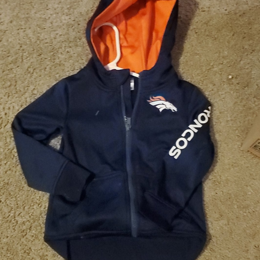 Super cute Denver Broncos zip up.